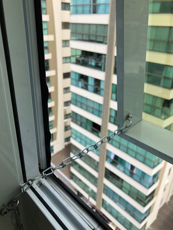 Limitadores para janelas basculantes